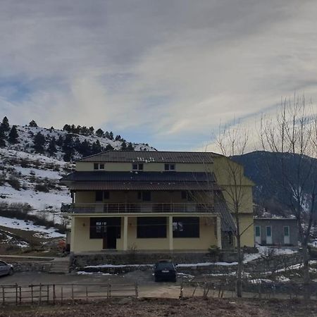 Hotel Radomira Ceren Kültér fotó