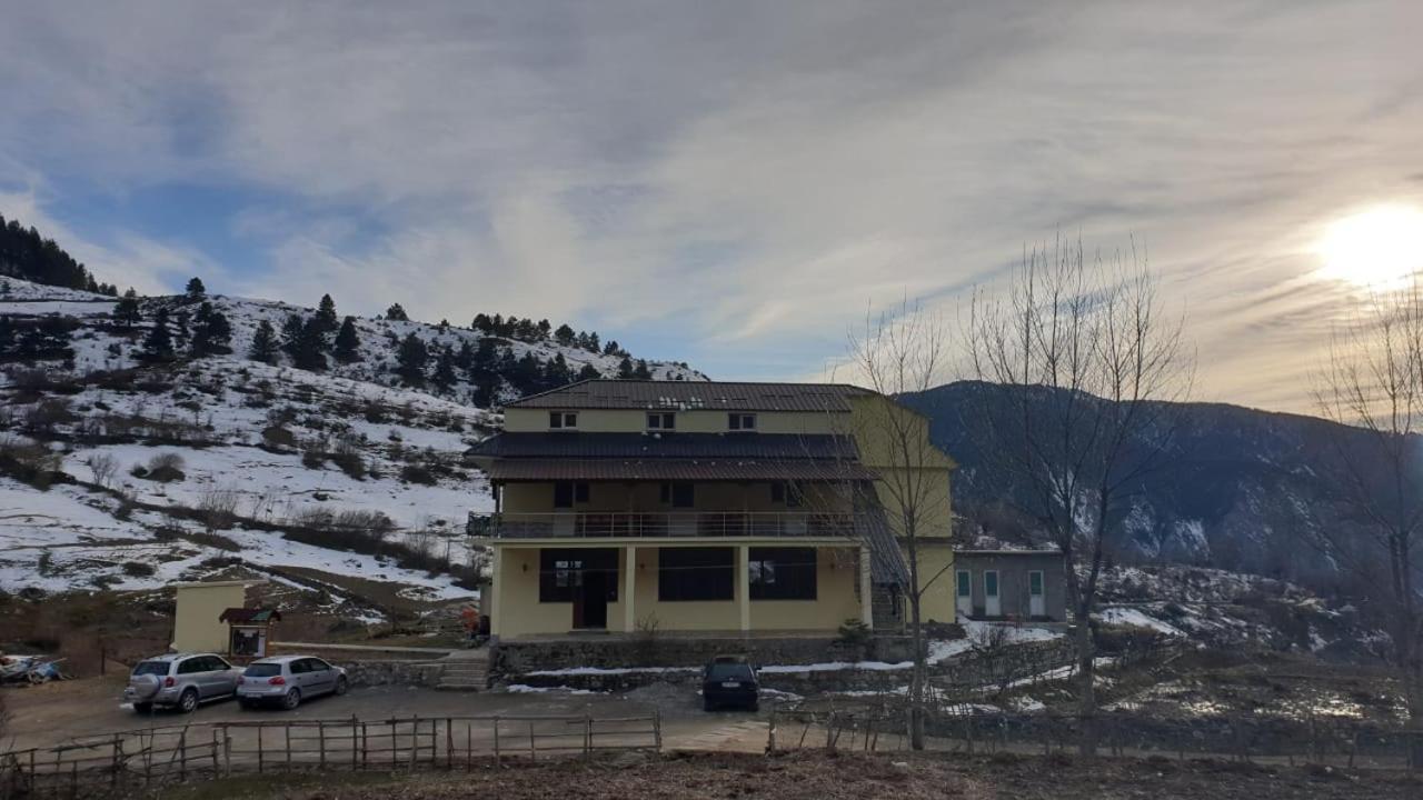 Hotel Radomira Ceren Kültér fotó